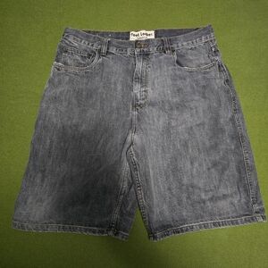 Baggy Y2K Footlocker Jorts